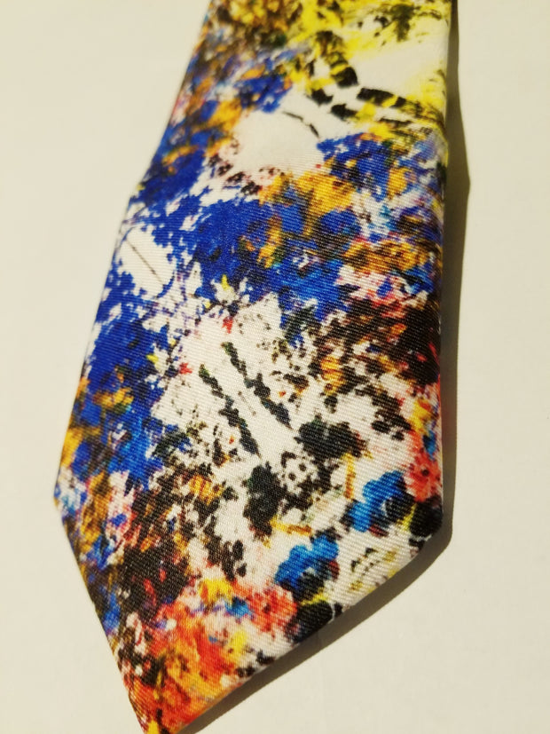 Necktie, "Between White and Black" (limited production)